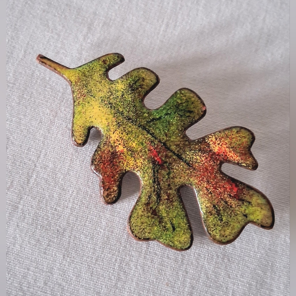 Lovely, Unique, Enamel Leaf Brooch - Vintage 70s - Picture 3 of 8